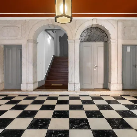 Whome Elegant Chiado Retreat Comfort In Lisbon's Heart Lisbona