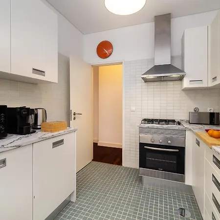 Apartamento Whome Elegant Chiado Retreat Comfort In Lisbon's Heart *